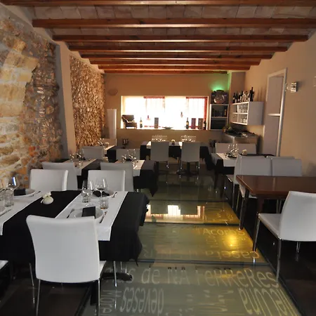Hotel De Cabrit